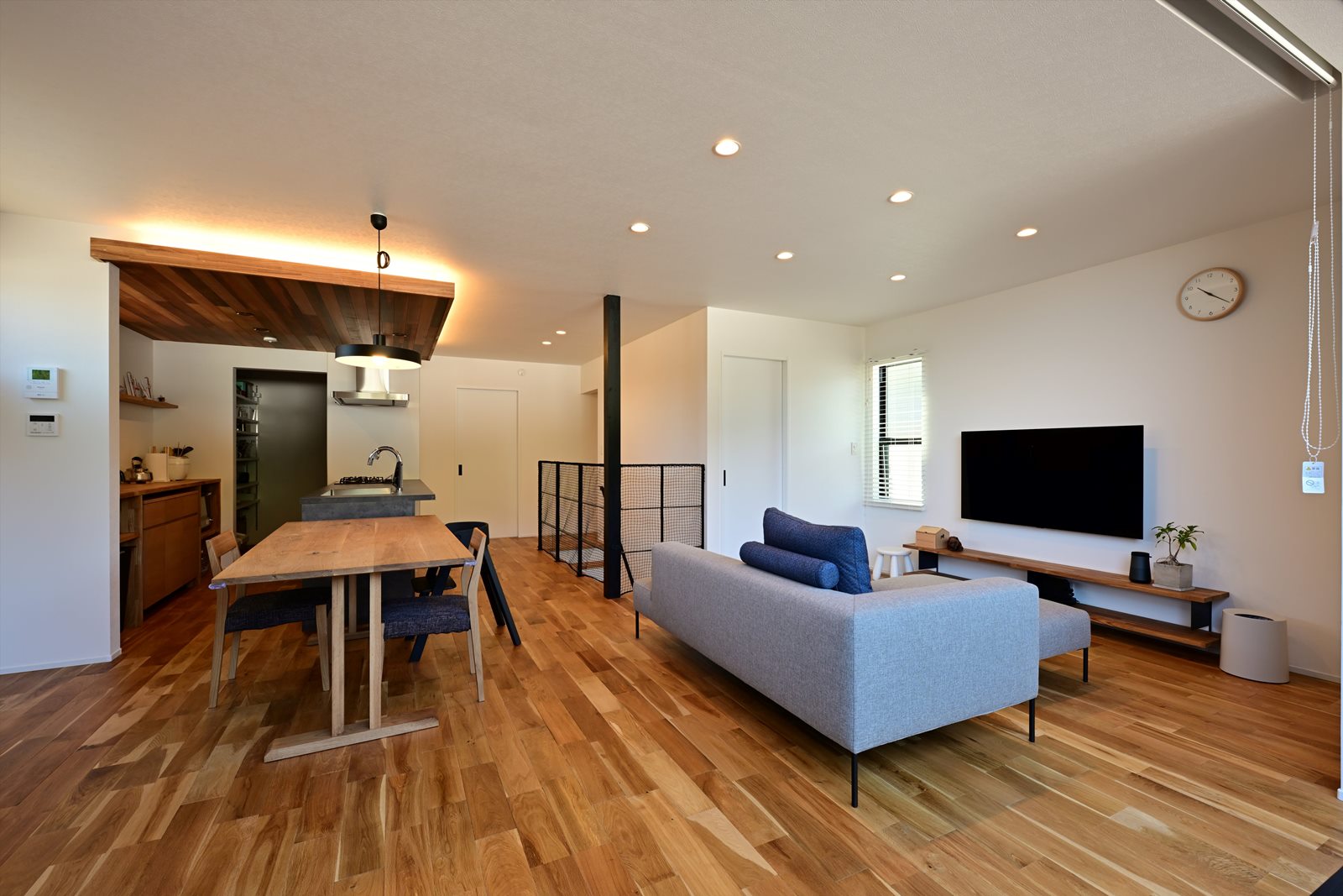 山とつながる家